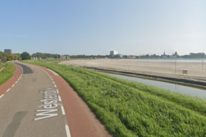 Deze weg is nu nog van het waterschap, maar wordt eigendom van de gemeente Hoorn